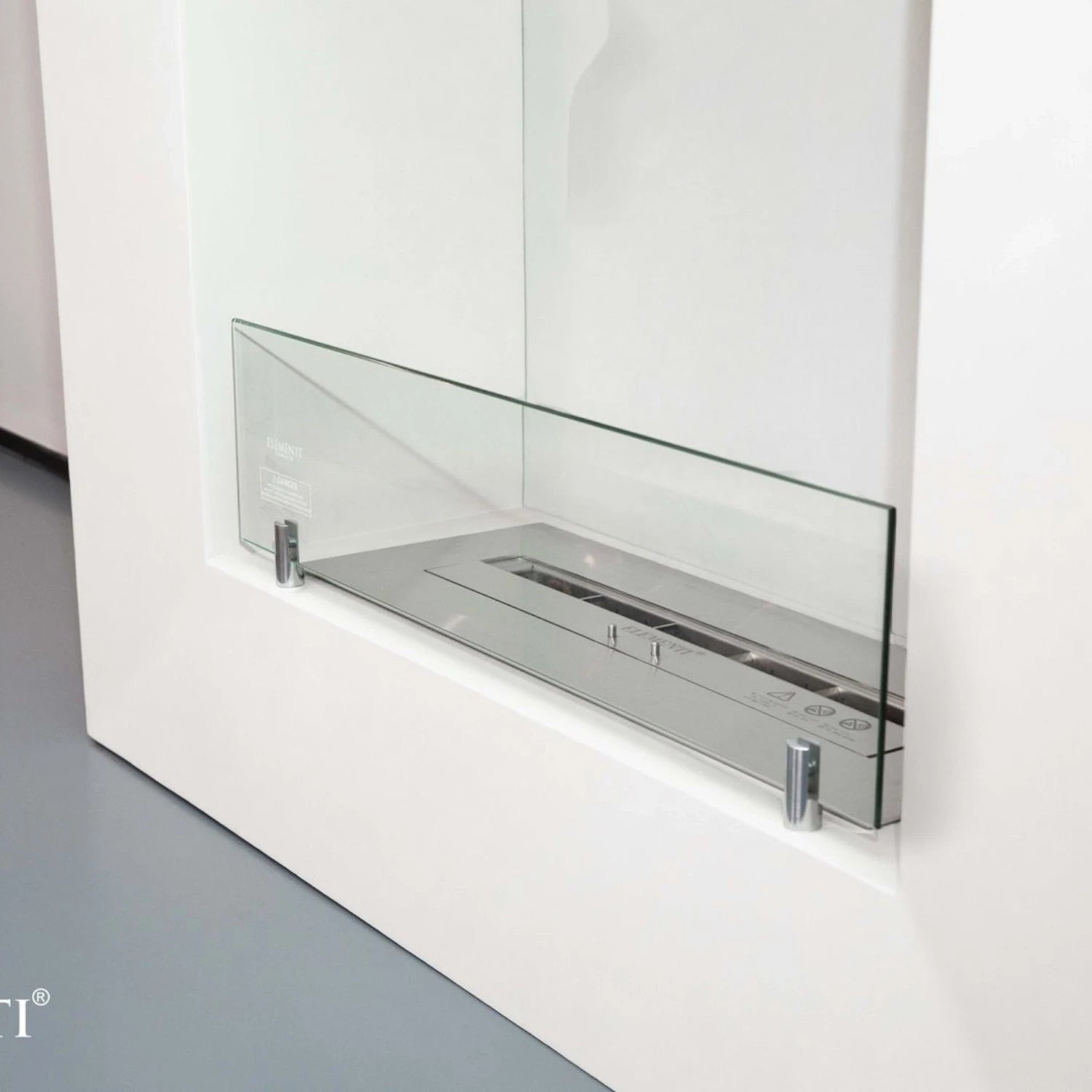 MILANO bioethanol fireplace in Cream White – freestanding with glass
