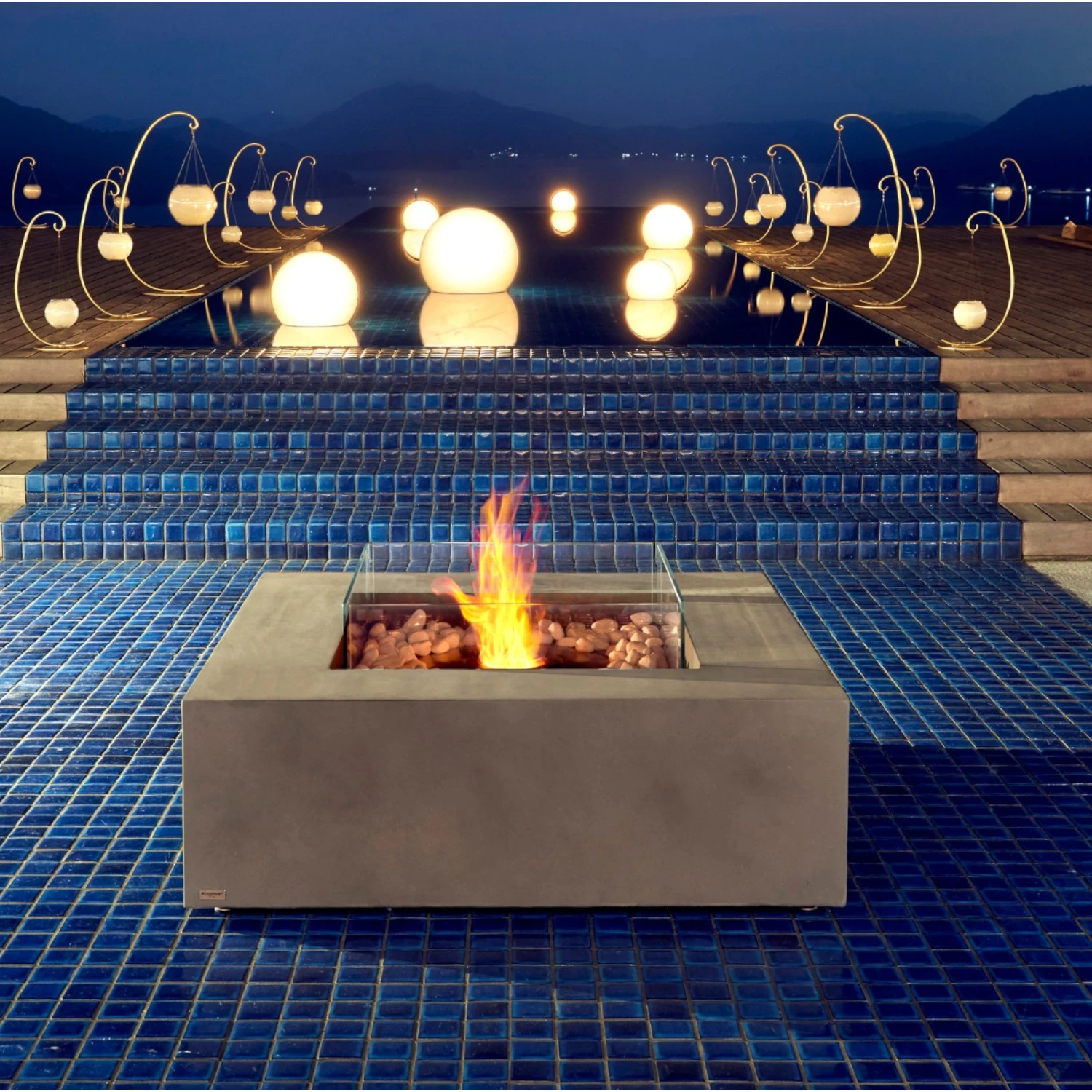 Base 40 Bioethanol Fire Pit