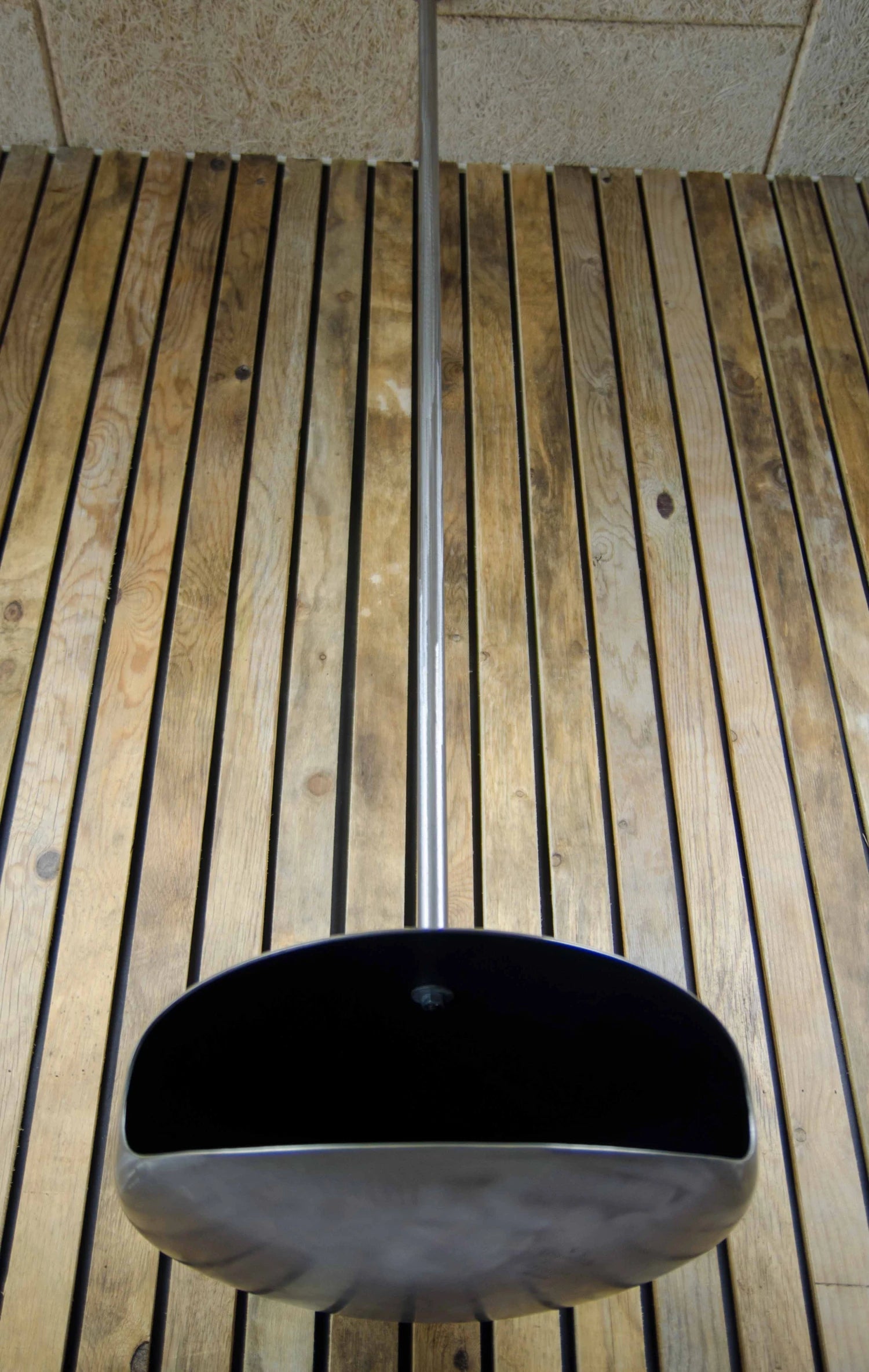 Hein and Haugaard UFO-50 Round, high-flame bio fireplace in steel