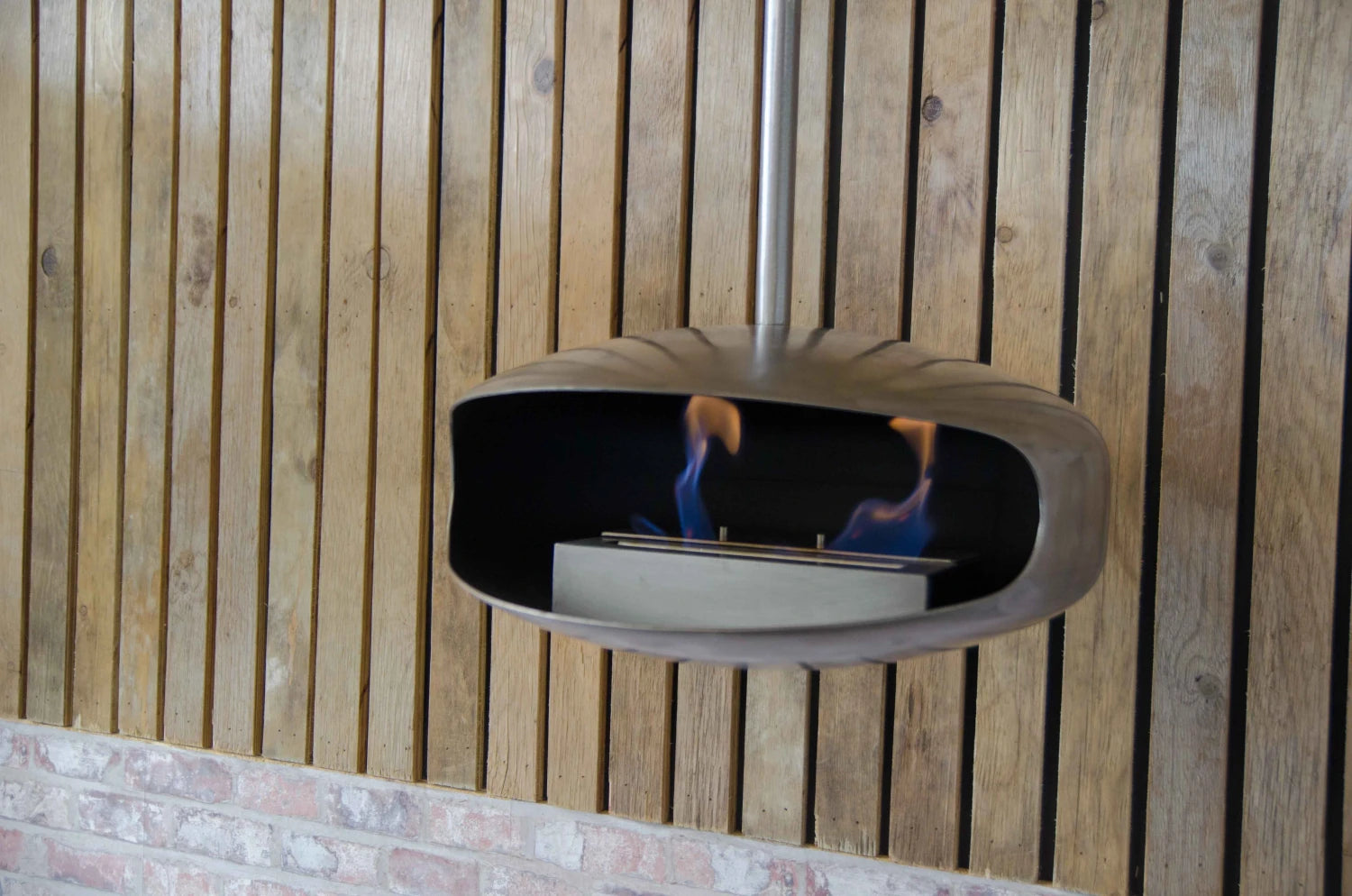 Hein and Haugaard UFO-50 Round, high-flame bio fireplace in steel