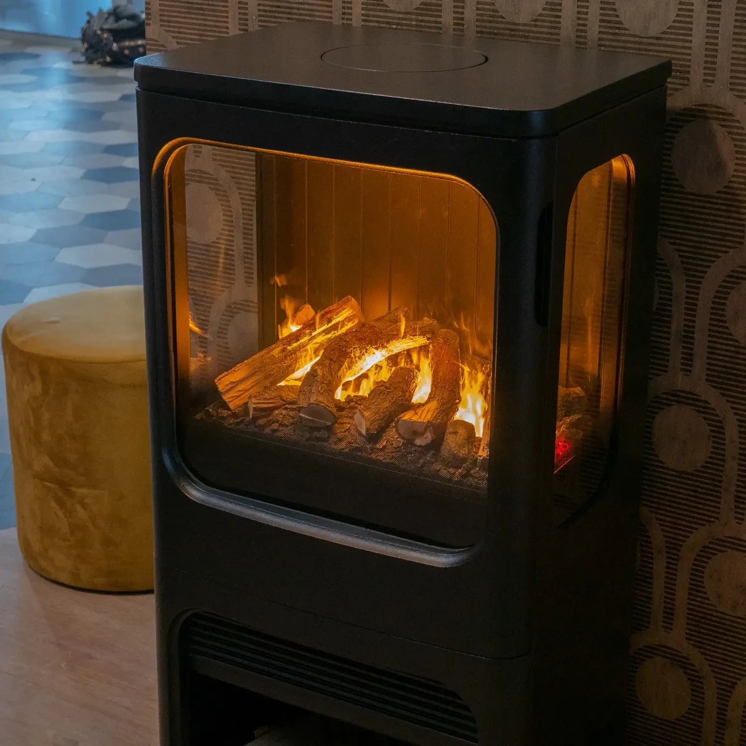 Mapleton 100 – Freestanding Water Vapour Fireplace in Cast Iron