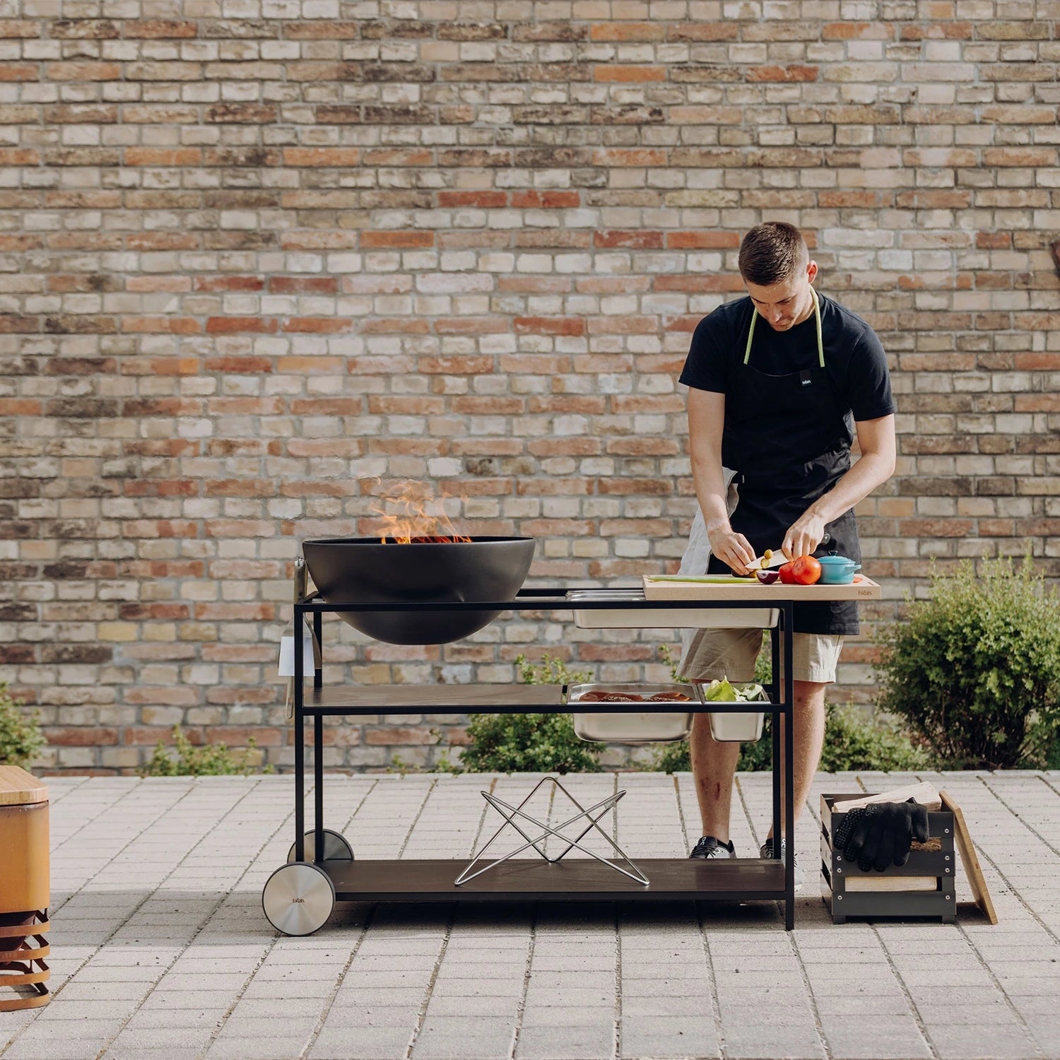 Höfats FIRE KITCHEN with BOWL 57 and BBQ set