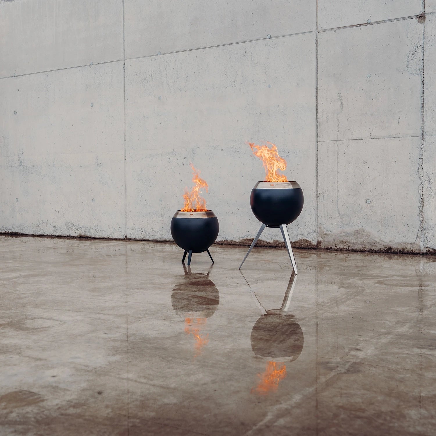 Höfats Moon 45 Low Stand Firebowl