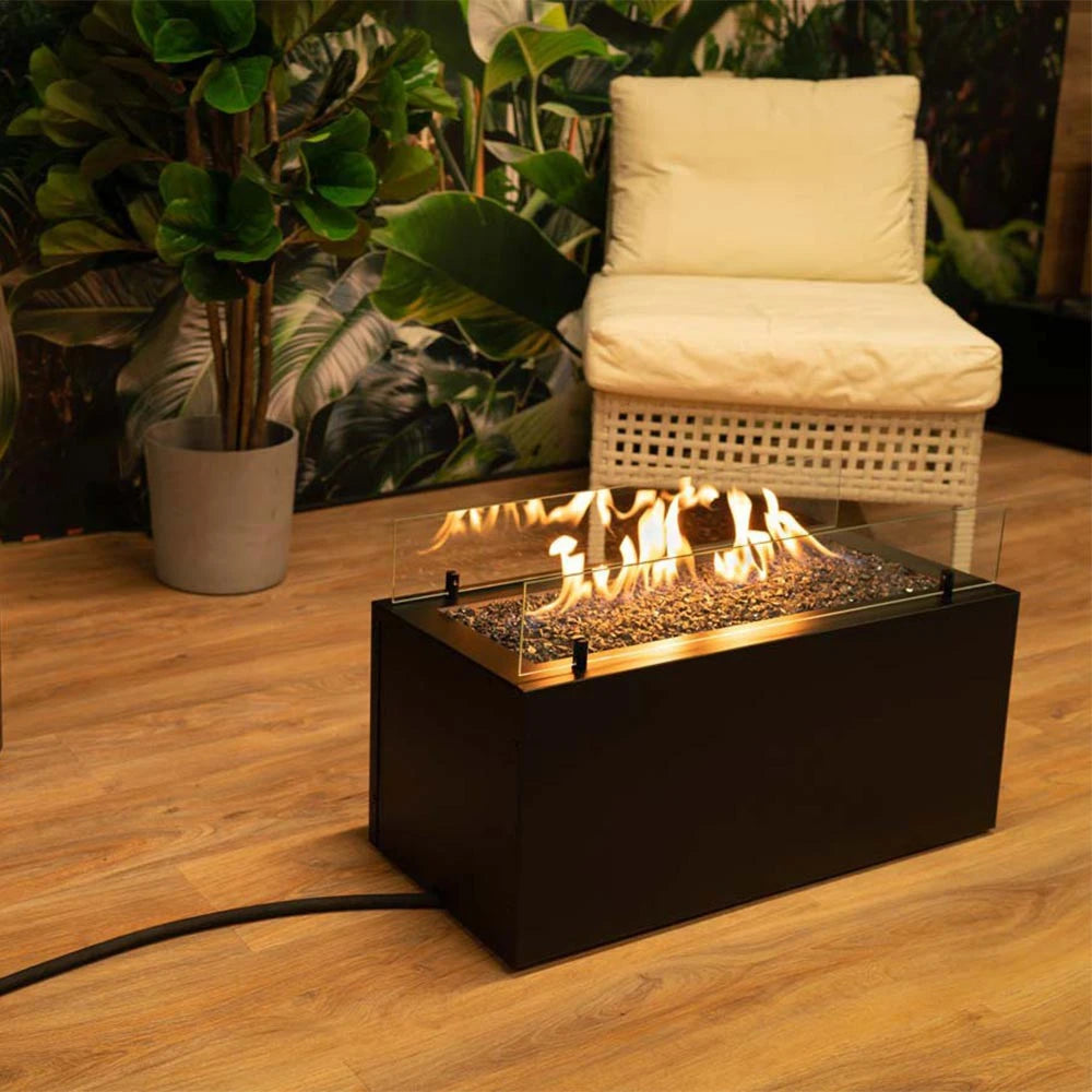 Planika Rio Black Outdoor gas fireplace with elongated flame