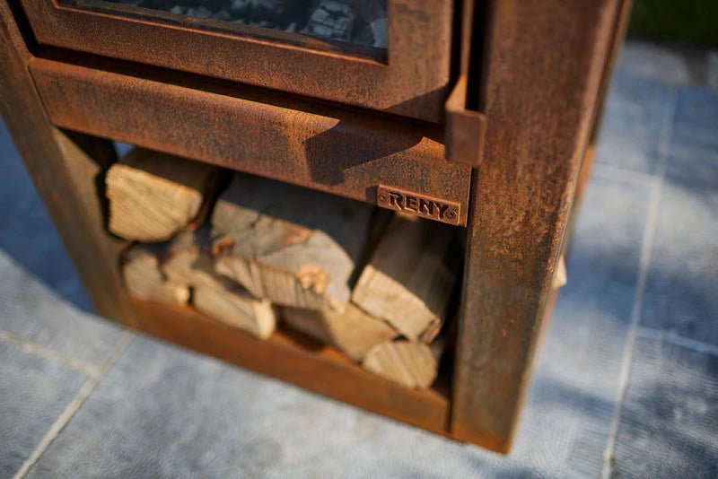 Quaruba L mobile rusted steel fireplace for the garden