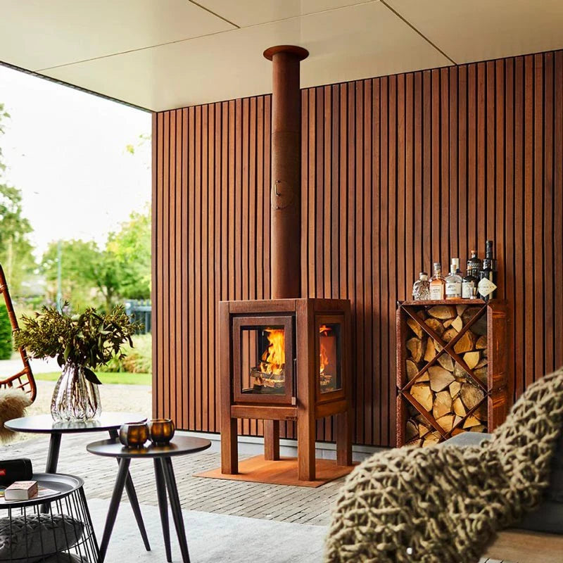 Quaruba XL rusted steel outdoor fireplace