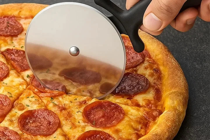 pizza cutter from scandicrust