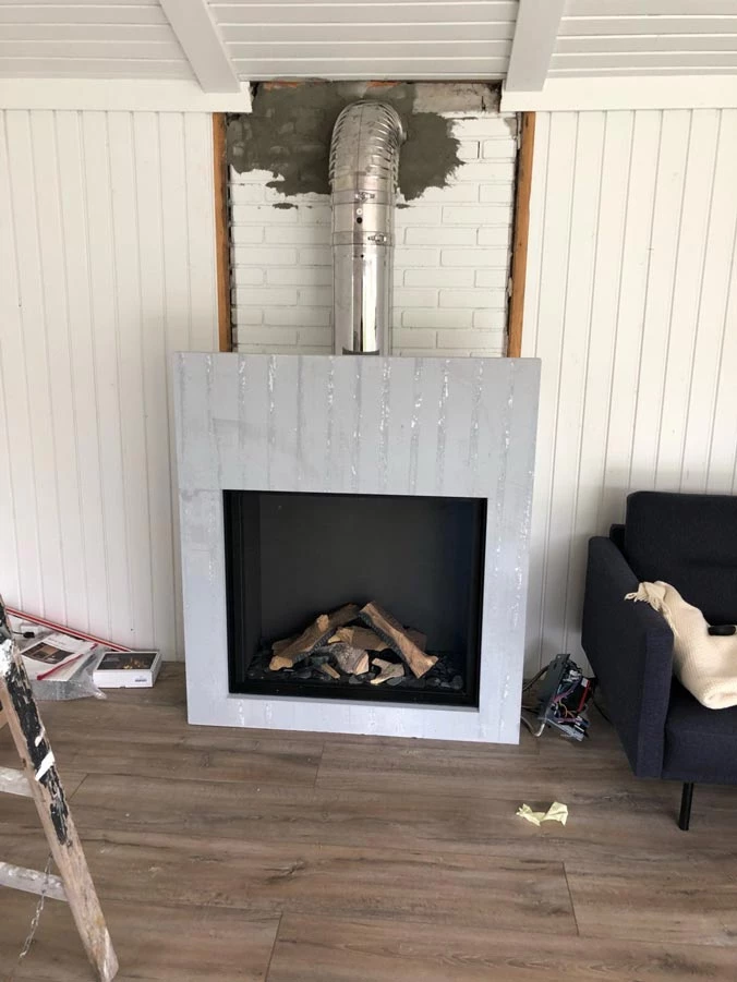 Extractor for gas firepalce